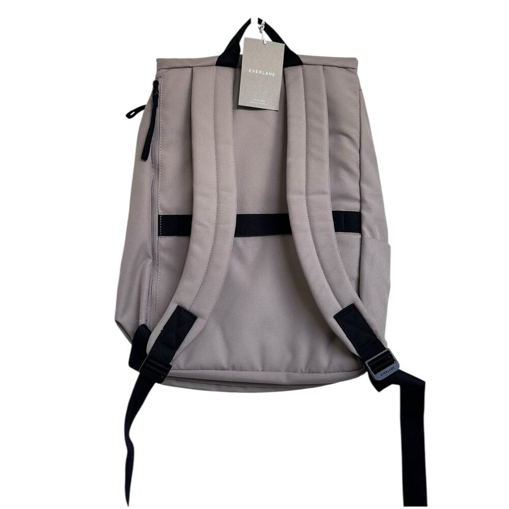 Everlane The Renew Transit Backpack In Warm Quartz